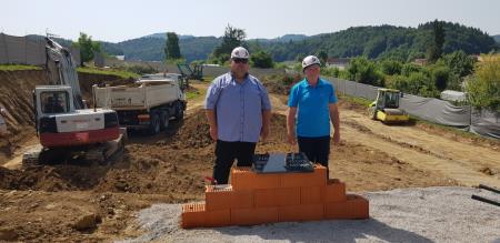 Mirna, Temeljni kamen, Franci Kuselj in Dusan Skerbis, 08072021, foto Lapego (5)